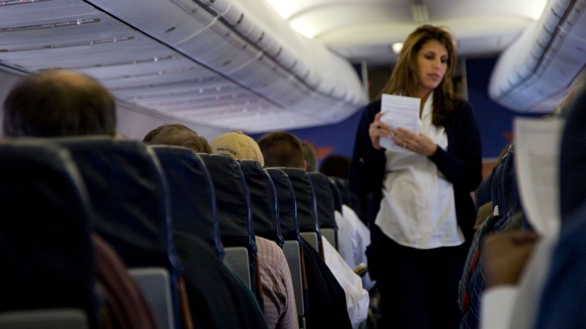 Cestující, kteří se nevejdou do sedačky v letadle, dostanou od amerických aerolinek vedlejší místo zdarma